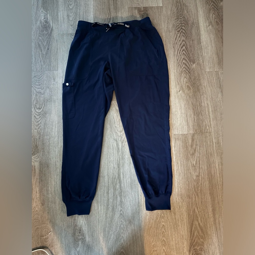 Med couture jogger scrub pants